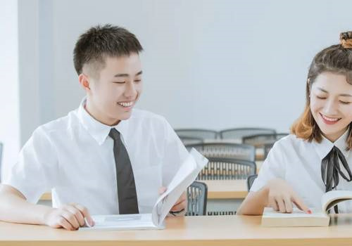 宁波市侦探公司：老婆聊天出轨：应该被原谅吗？